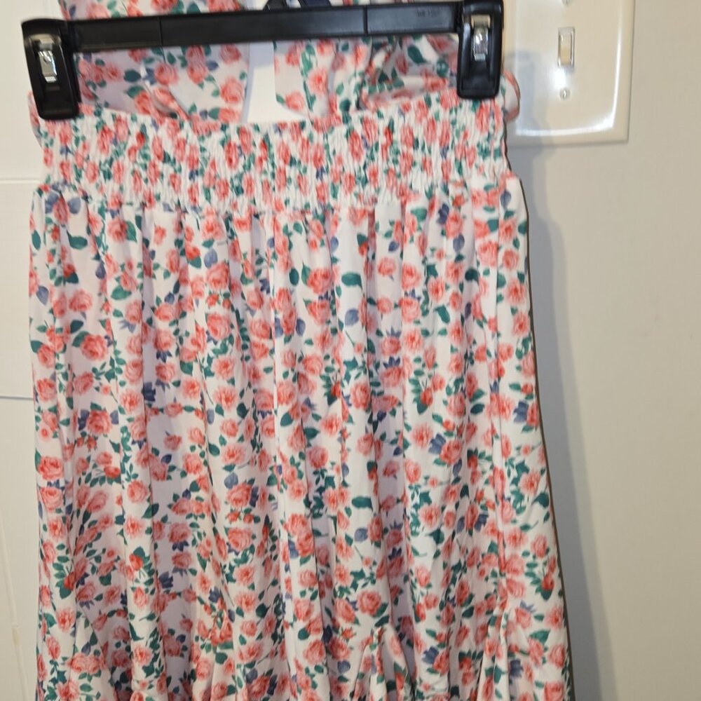 Spring dress - Picture 5 of 5